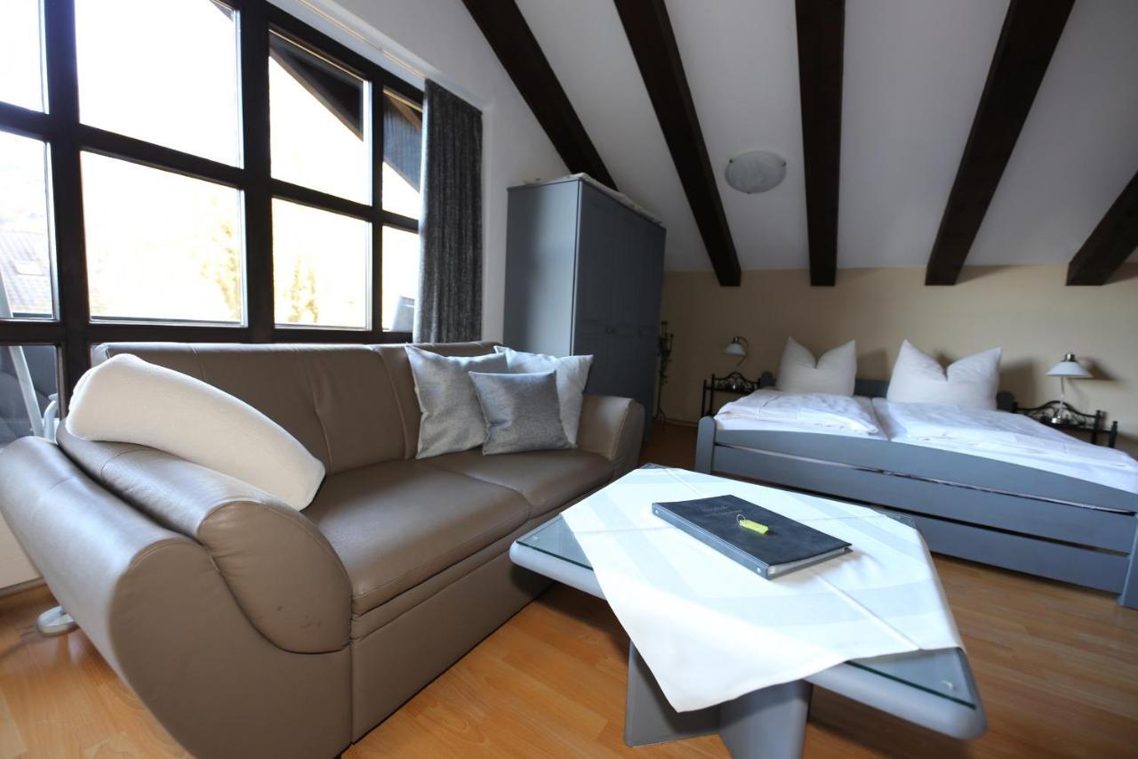 Ferienwohnung Alpspitznest Гармиш-Партенкирхен Екстериор снимка