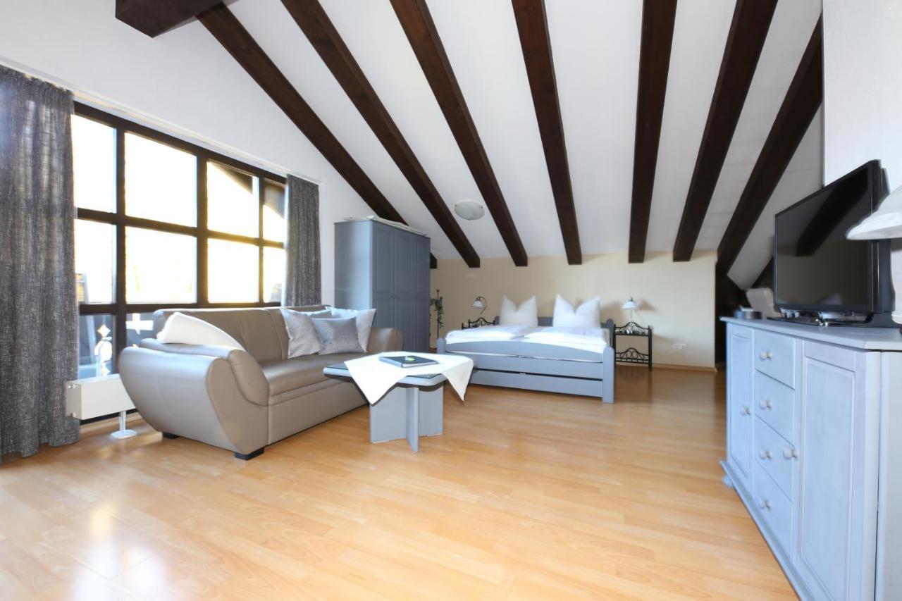 Ferienwohnung Alpspitznest Гармиш-Партенкирхен Екстериор снимка